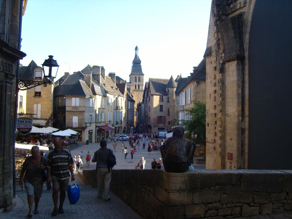 Ma Cabane A Sarlat Exterior photo